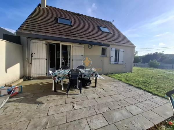 Vente                                                      Maison
                        
                     5 pièces                      102 m2                     à Crécy-la-Chapelle