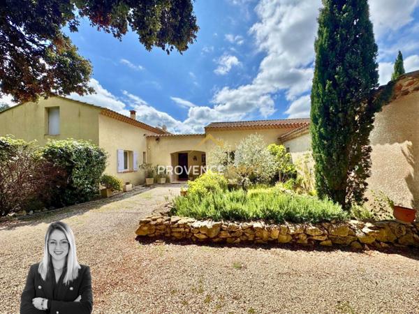 Pélissanne (13330) Sur les hauteurs de Pélissanne – Propriété de charme en pinède