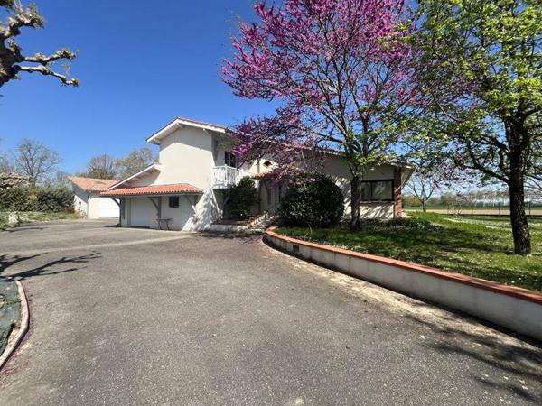 Maison à vendre |  Castelsarrasin |  8 pièces | 148 m²