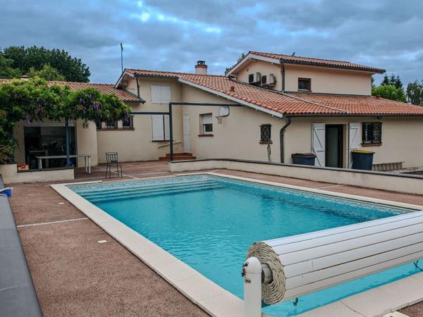 Maison à vendre |  Castelsarrasin |  8 pièces | 148 m²