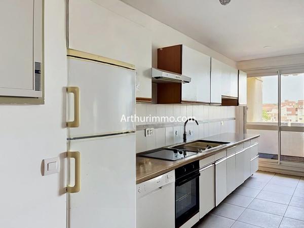 Vente                                                      Appartement
                        
                                         100 m2                     à Boissy-Saint-Léger