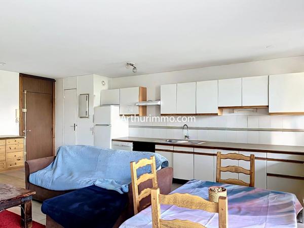 Vente                                                      Appartement
                        
                                         100 m2                     à Boissy-Saint-Léger