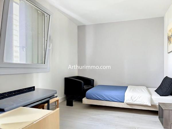 Vente                                                      Appartement
                        
                                         100 m2                     à Boissy-Saint-Léger