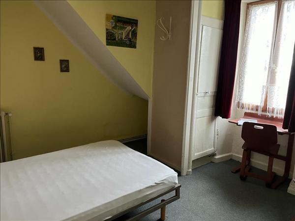 Maison à vendre |  Payrac |  10 pièces | 245 m²