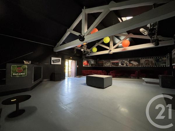 Immeuble à vendre  385 m2 NALLIERS - 86