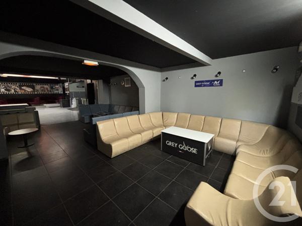 Immeuble à vendre  385 m2 NALLIERS - 86