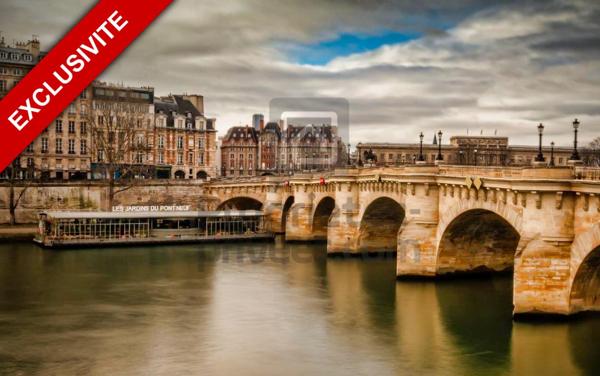 Maison de ville confidentielle - Pont-Neuf, Paris 6e