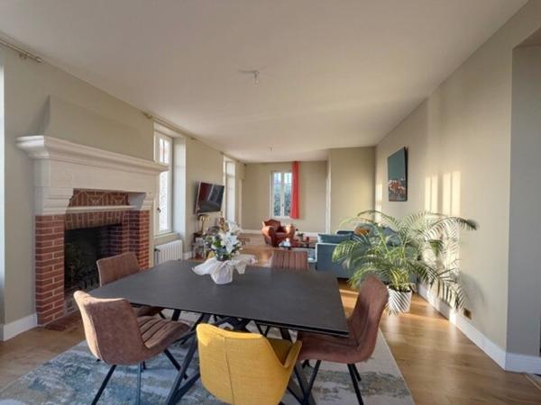 Maison 7 pièce(s) 5 chambre(s) 170 m²