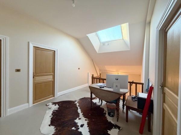 Maison 7 pièce(s) 5 chambre(s) 170 m²