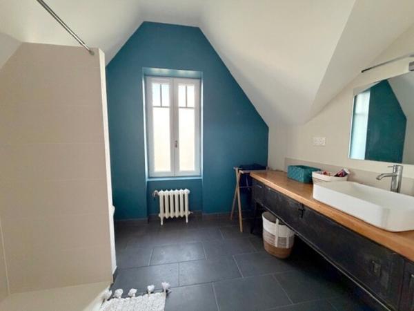 Maison 7 pièce(s) 5 chambre(s) 170 m²