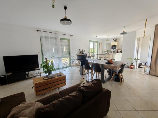 Pavillon champêtre T6 à 5 mns de Loudun