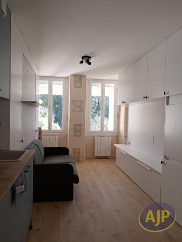 Location appartement Jonzac : 370 € - AJP Immobilier Pons