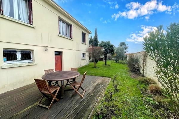 Maison 3 chambres 113M², grand garage et jardin