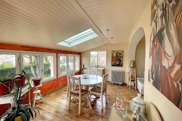 Maison 3 chambres 113M², grand garage et jardin