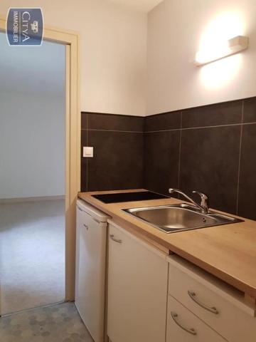 Appartement à louer 1 pièce 20.76m² Poitiers (86000)