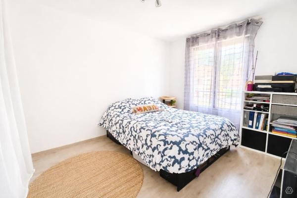 Maison
         4 pièces
        - 88 m² 389 000 € *