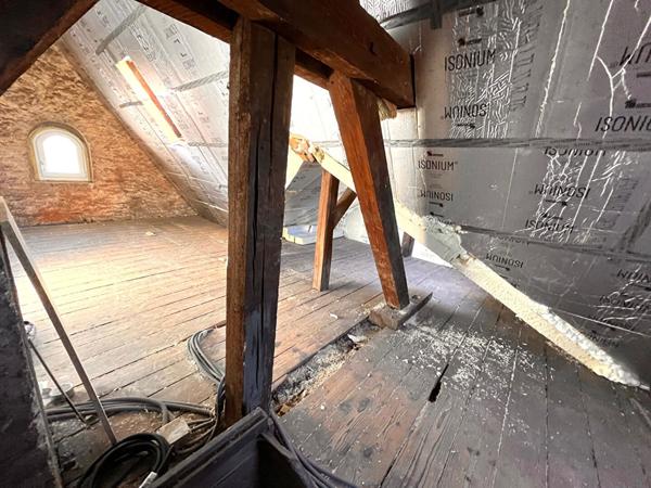 Appartement/ maison F5 Metz devant les ponts