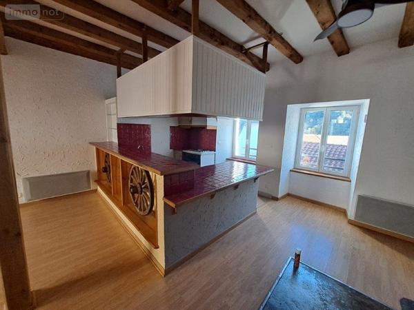 Maison à vendre à Saint-Flour dans le Cantal (15100), ref : 044/1212