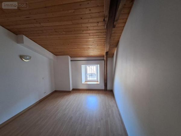 Maison à vendre à Saint-Flour dans le Cantal (15100), ref : 044/1212