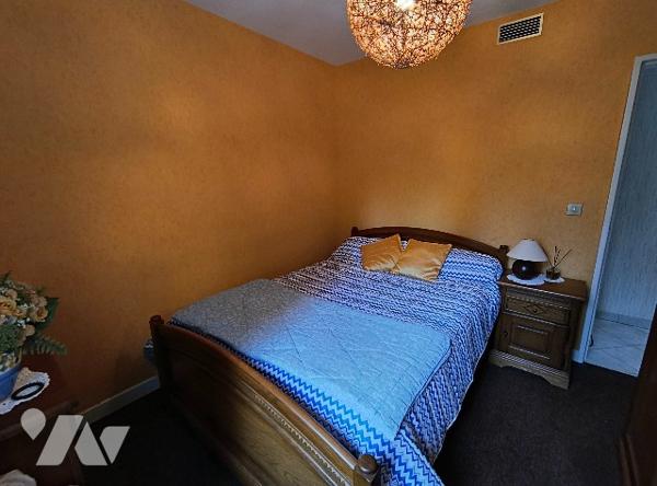 DANS SECTEUR RECHERCHE, AU CALME ET SANS VIS-A-VIS - MAISON INDIVIDUELLE