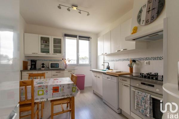 Location appartement 4 pièces 73 m² Rezé