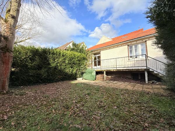 Maison à vendre à Conflans-Sainte-Honorine - Référence 7397 €357 000 ** - Référence 7442
