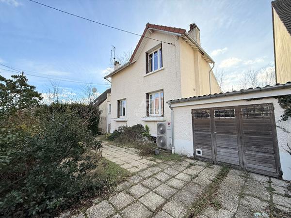 Maison à vendre à Conflans-Sainte-Honorine - Référence 7397 €357 000 ** - Référence 7442