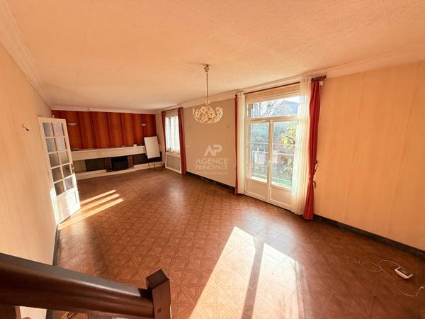 Maison à vendre à Conflans-Sainte-Honorine - Référence 7397 €357 000 ** - Référence 7442