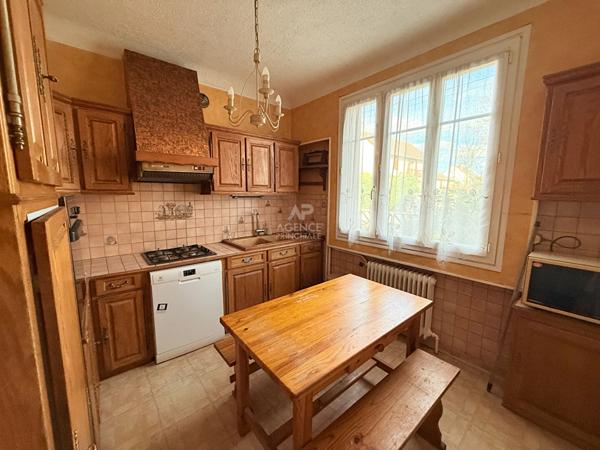 Maison à vendre à Conflans-Sainte-Honorine - Référence 7397 €357 000 ** - Référence 7442