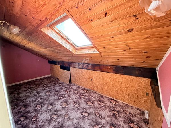 Maison à vendre à Conflans-Sainte-Honorine - Référence 7397 €357 000 ** - Référence 7442