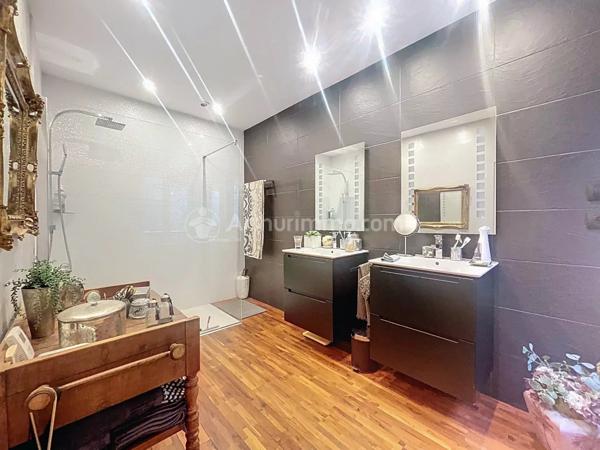 Vente Appartement 3 pièces 89 m2 à Clermont-Ferrand