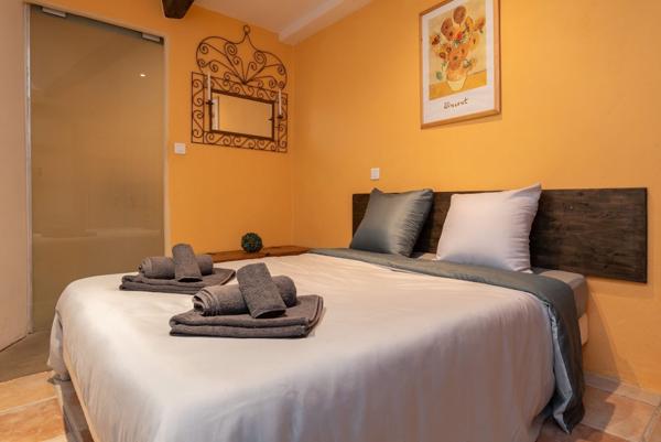 Immeuble de rapport à Carcassonne avec extérieur