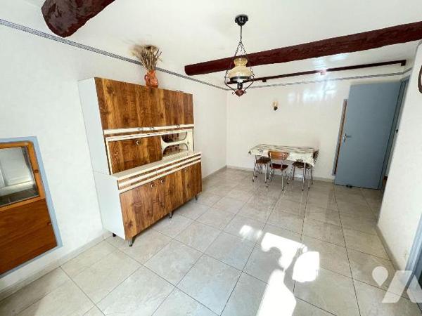 A vendre - Valensole (04) -  Alpes-de-Haute-Provence: Maison de village d'env 45 m² comprenant ...