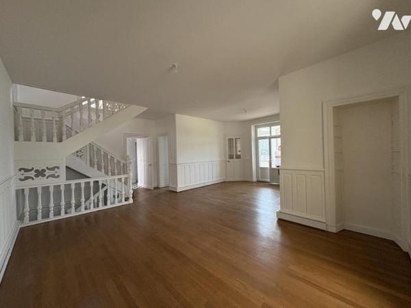 Propriété d’exception avec vue panoramique sur la mer et le vieux port – Quartier Gourmalon, PORNIC