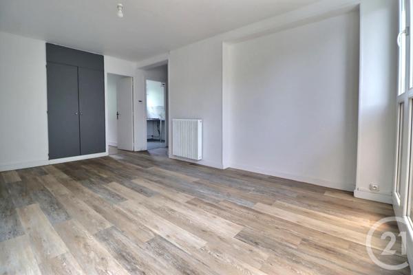 Appartement F3 à vendre  4 pièces - 55,45 m2 LE BOURGET - 93