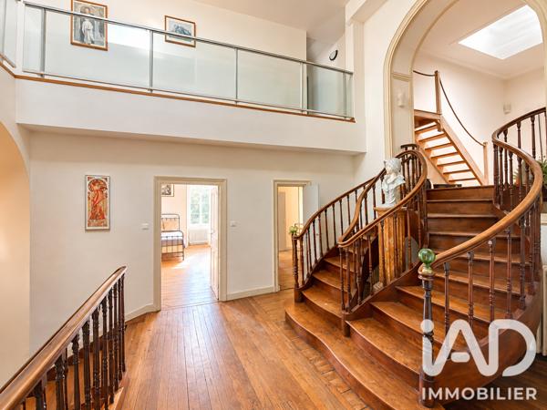 Maison à vendre 18 pièces 445 m² Saint-Maixent-l'École