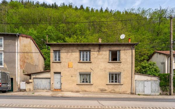 Maison à vendre    6 pièces • 116,98 m2 Tarare