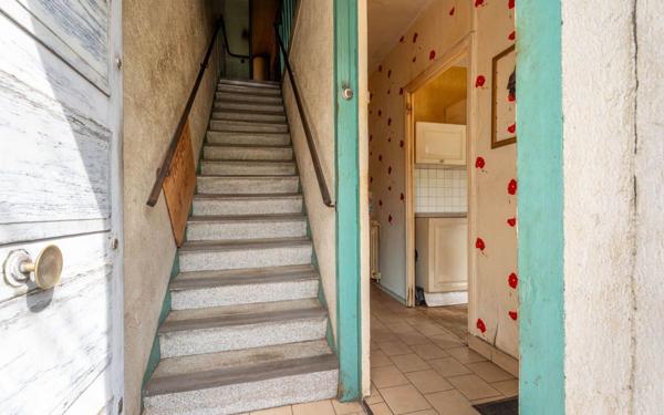 Maison à vendre    6 pièces • 116,98 m2 Tarare