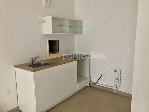 Location Appartement43,07 m² - 2 Pièces - CRETEIL (94000)