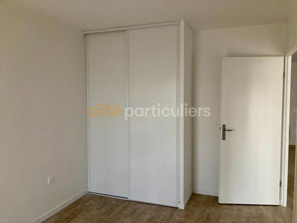 Location Appartement43,07 m² - 2 Pièces - CRETEIL (94000)