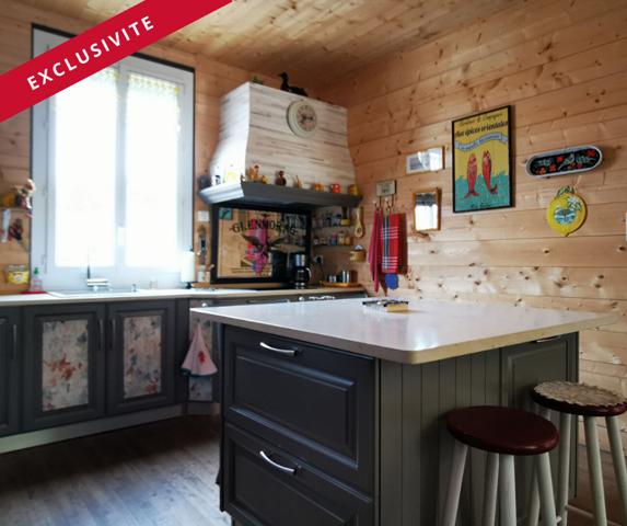 Maison de ville à Civray proche des commerce