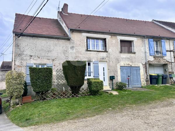 MAISON DIVISEE EN DEUX BEAU APPARTEMENT. UN F2 ET UN  F3