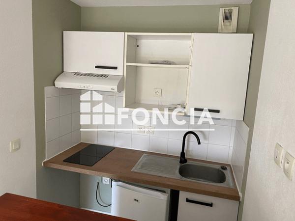 Location Appartement 2 pièces 35.2 m² - RESIDENCE DES URSULINES Le Mans 72000