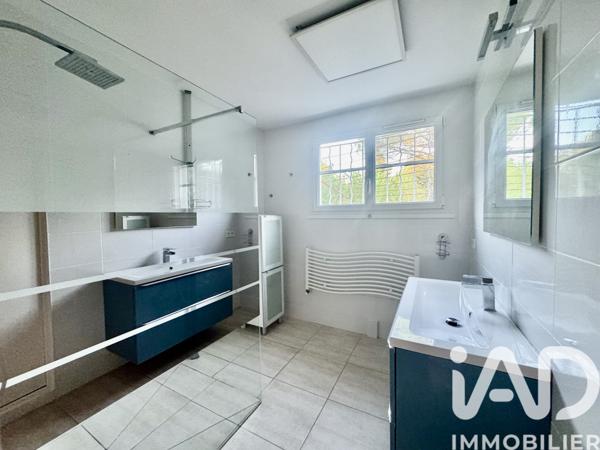 Maison à vendre 11 pièces 310 m² Nîmes