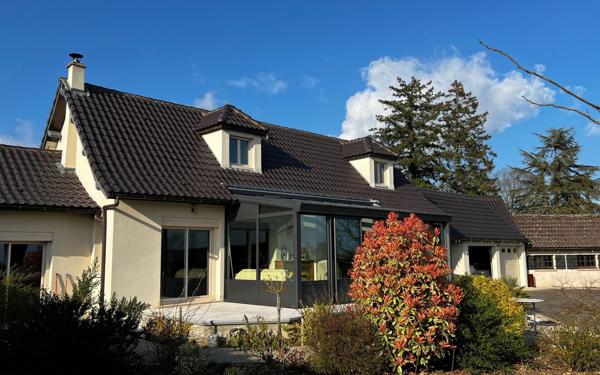 Maison à vendre    6 pièces •  Thiron-Gardais