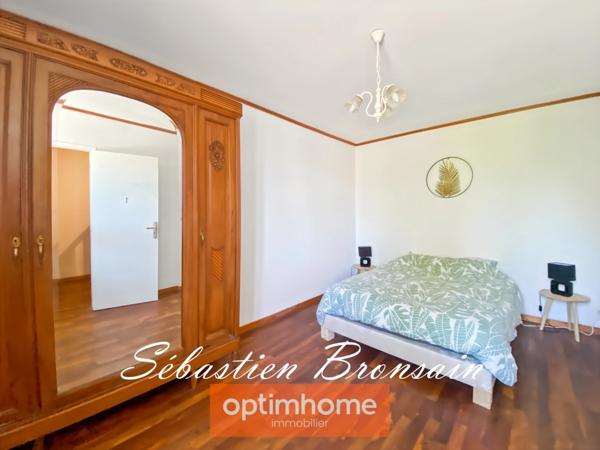 Ensemble immobilier avec potentiel locatif au cœur de la campagne jurassienne