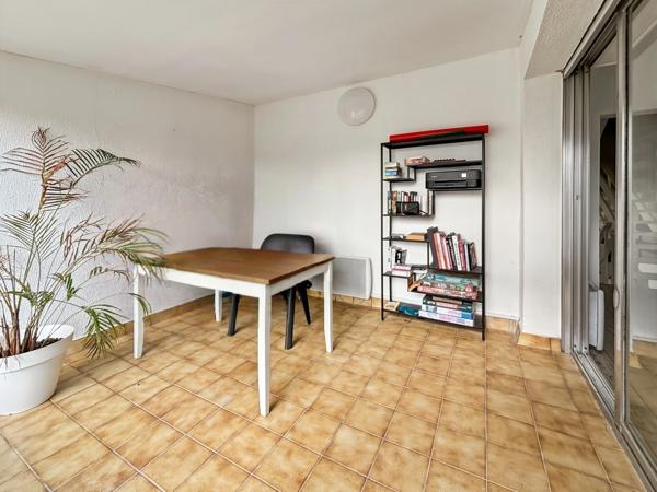 Maison de ville de 106,9 M² avec bel espace de vie, 3 chambres, terrasse et véranda au cœur de Granville !