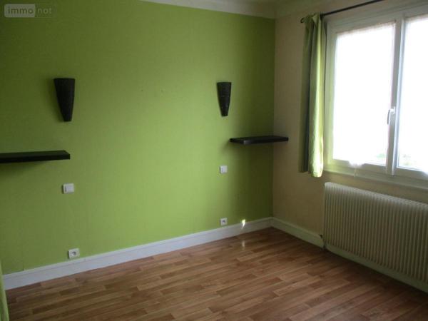 Maison à vendre à Brionne dans l'Eure (27800), ref : 27049-855