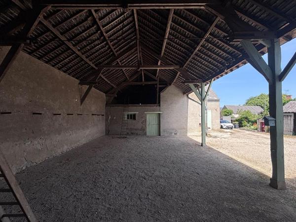 Ensemble immobilier Vineuil Maison + Granges