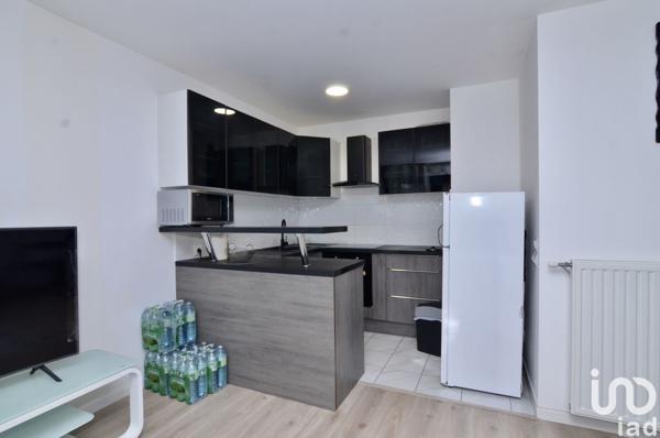 Appartement 2 pièces de 42 m² à Noisiel (77186)